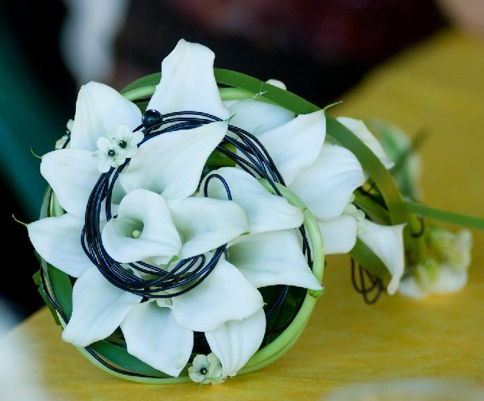 MB405 013 Bouquet de mariée blanc - Murielle Bailet Fleuriste