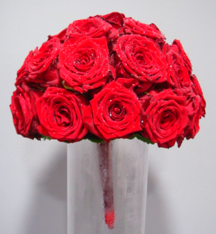 MB431 0035 Bouquet de mariée rond roses rouges - Murielle Bailet Fleuriste