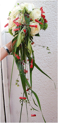 MB431 0041 Bouquet de mariée moderne - Murielle Bailet Fleuriste